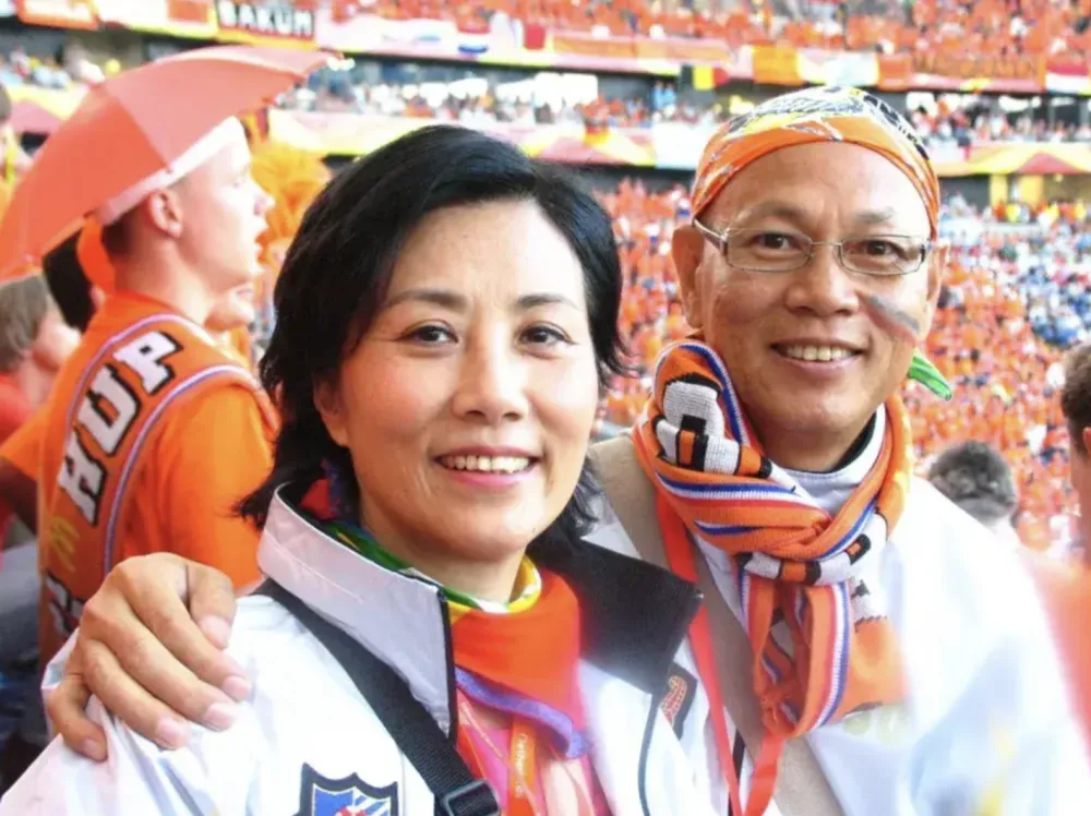Yêu Từ Cái Nhìn Đầu Tiên